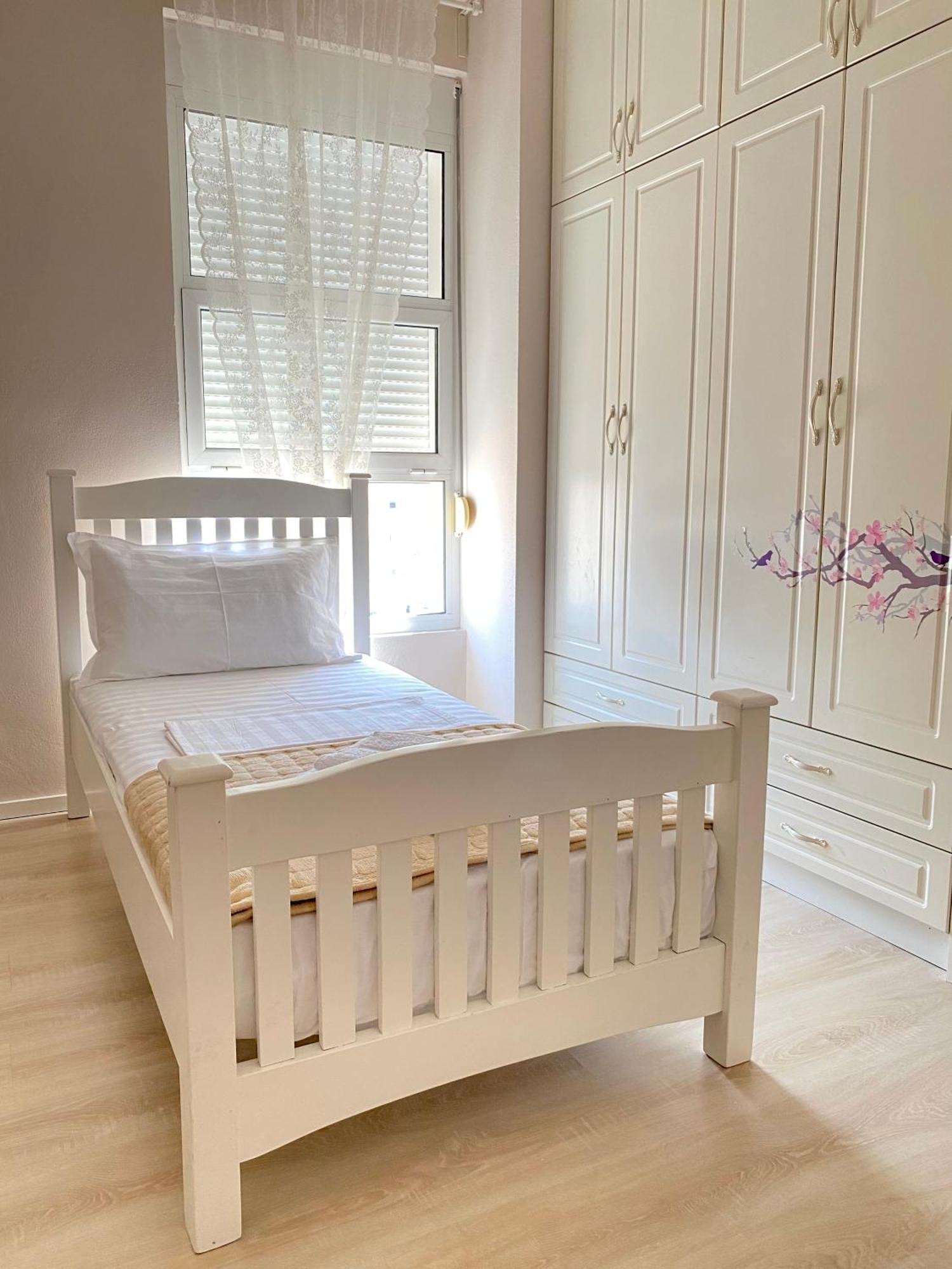 Amarilis Luxury Apartments Sarande Bagian luar foto