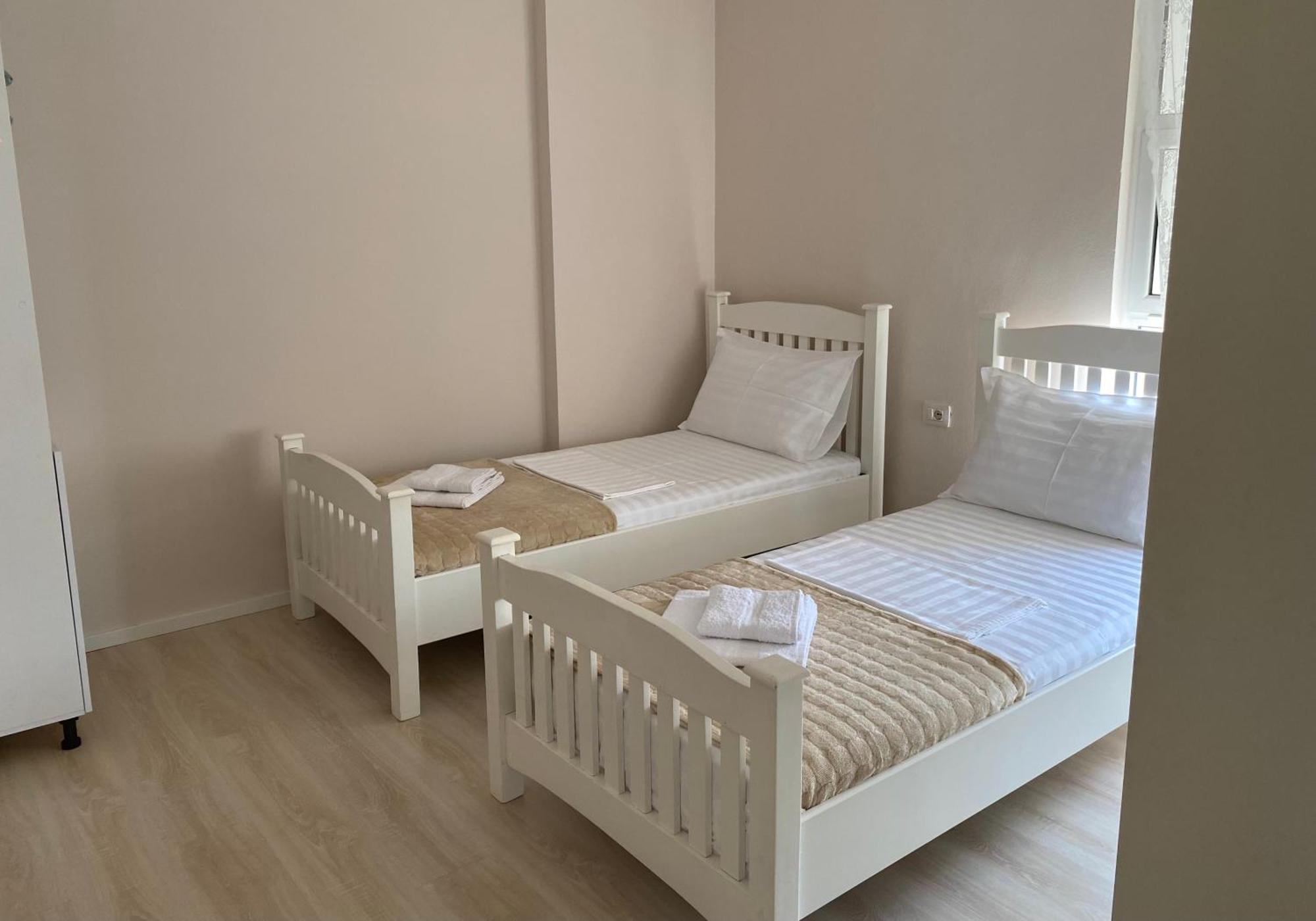 Amarilis Luxury Apartments Sarande Bagian luar foto