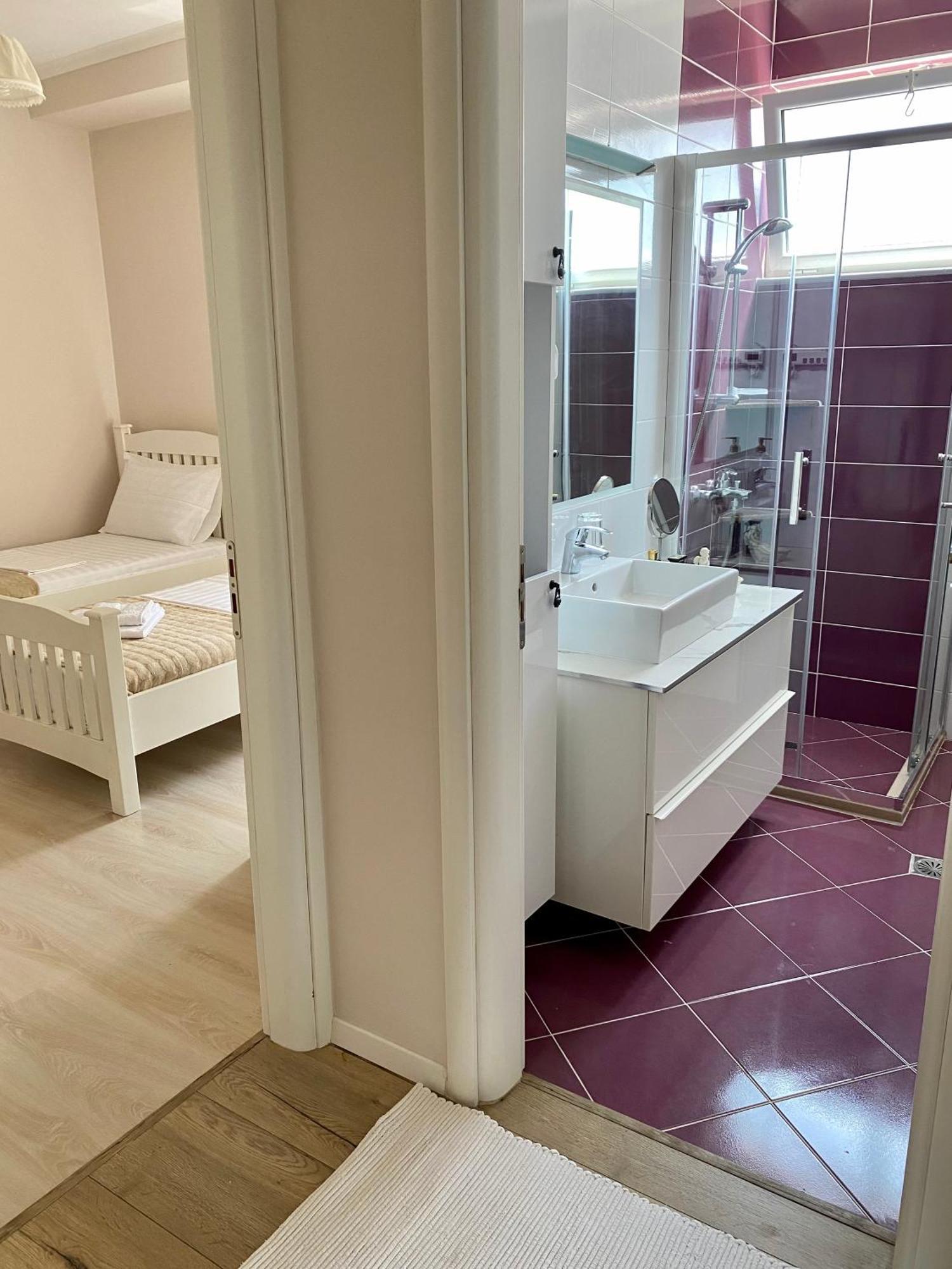 Amarilis Luxury Apartments Sarande Bagian luar foto